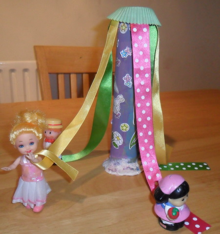 SAM_1094 How to make a Maypole