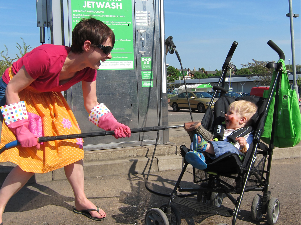 prizewinning tips, comp tips, https://www.babybudgeting.co.uk/guest-post-prizewinning-tips-for-parents-by-di-coke/