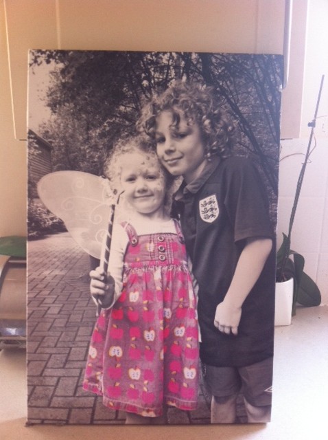 Look at my colour splash, quality photo canvas !