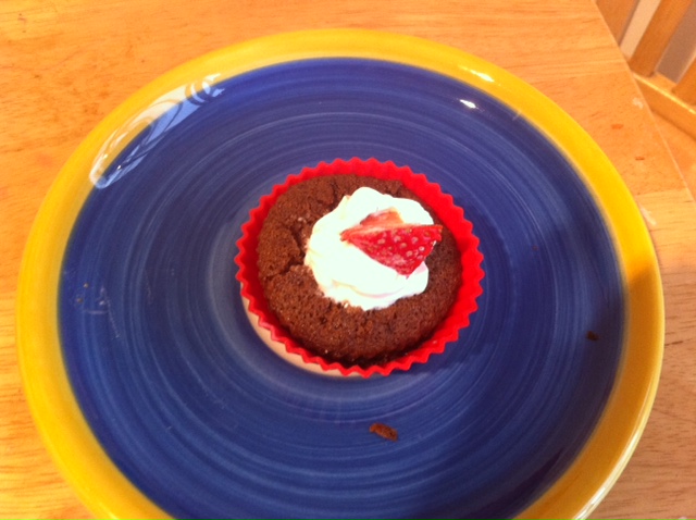 Simple Strawberry Jam Cupcakes