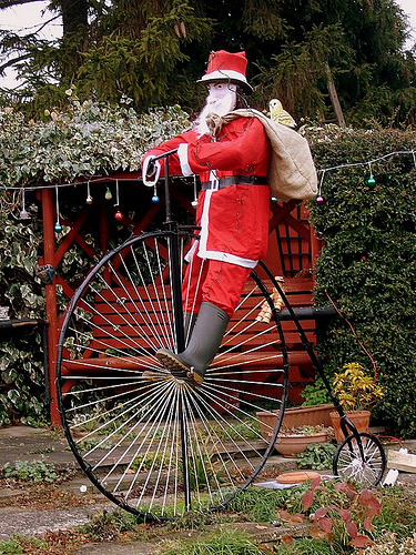 santa The happiest time of the year, How to avoid Christmas debt