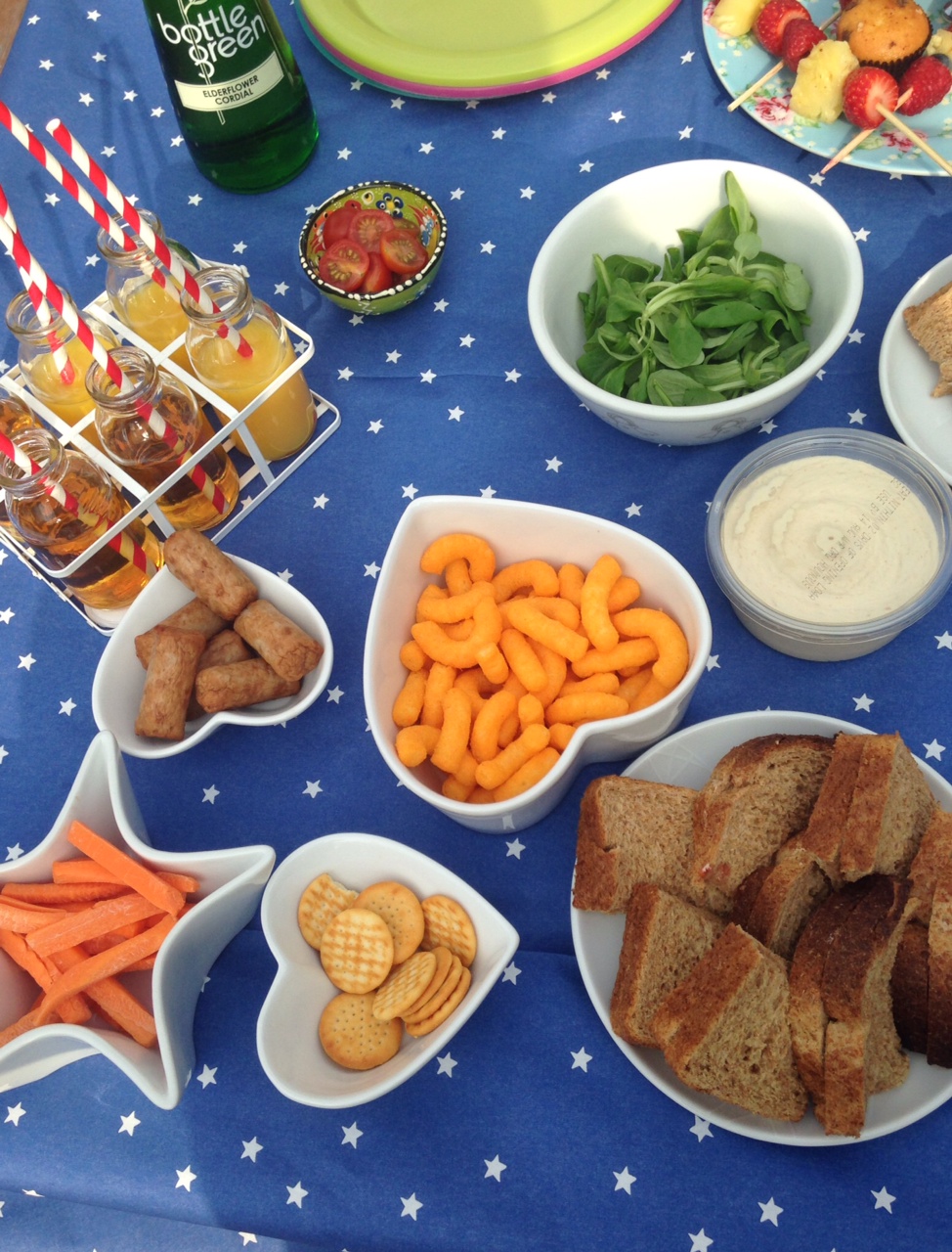 A fun idea for a teddy bears picnic (and a free download)