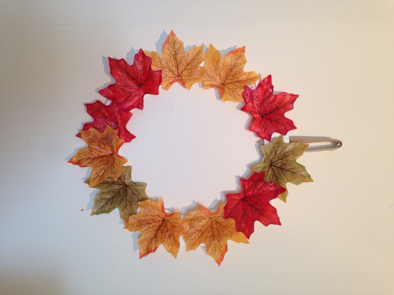 5 Quick and Easy Autumn Crafts #Bostikbloggers