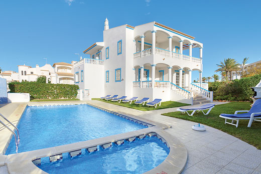 10 benefits of villa holidays for families