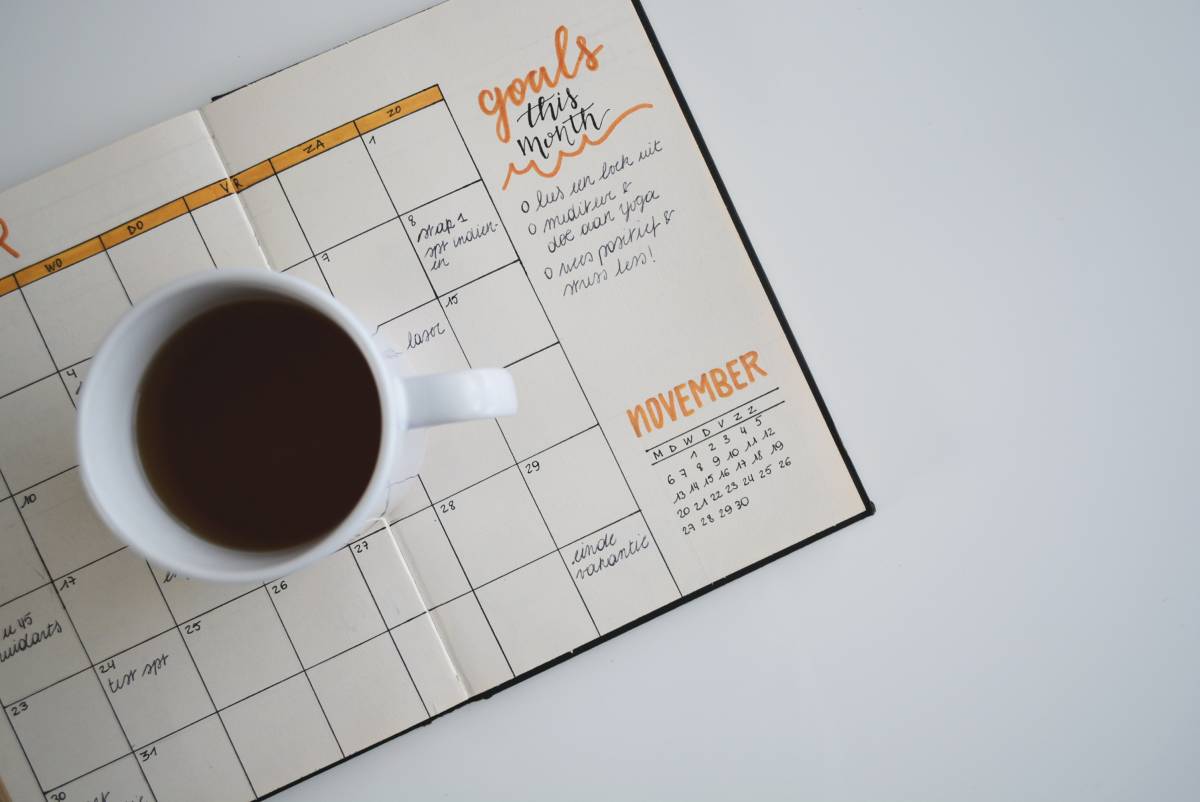 Give Your Monthly Household Budget the Makeover it Deserves Give Your Monthly Household Budget a Makeover