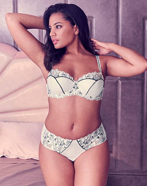Lingerie on a Budget, Beautiful Lingerie on a Budget, where to buy beautiful lingerie on a budget