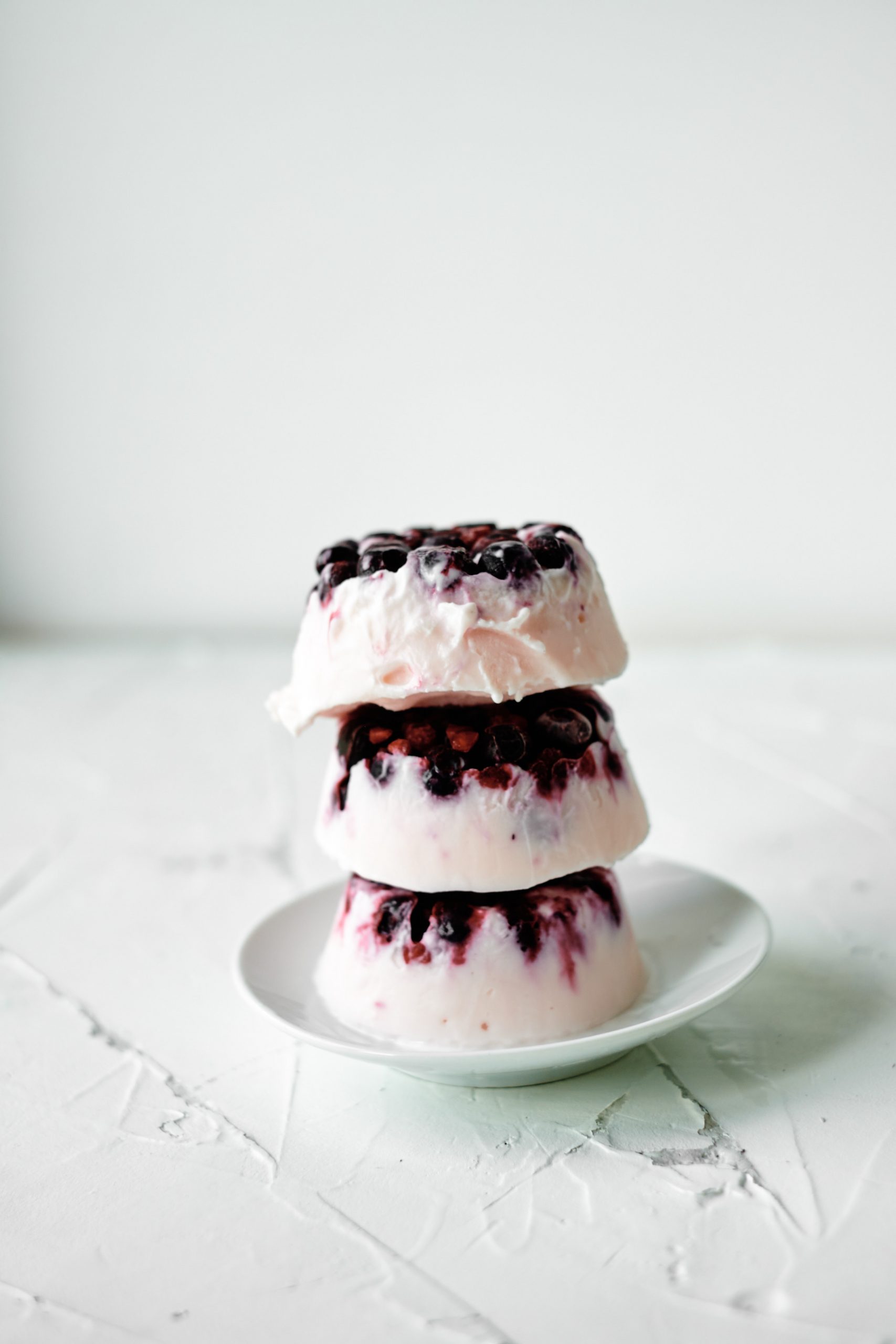berry Frozen Yogurt Cups