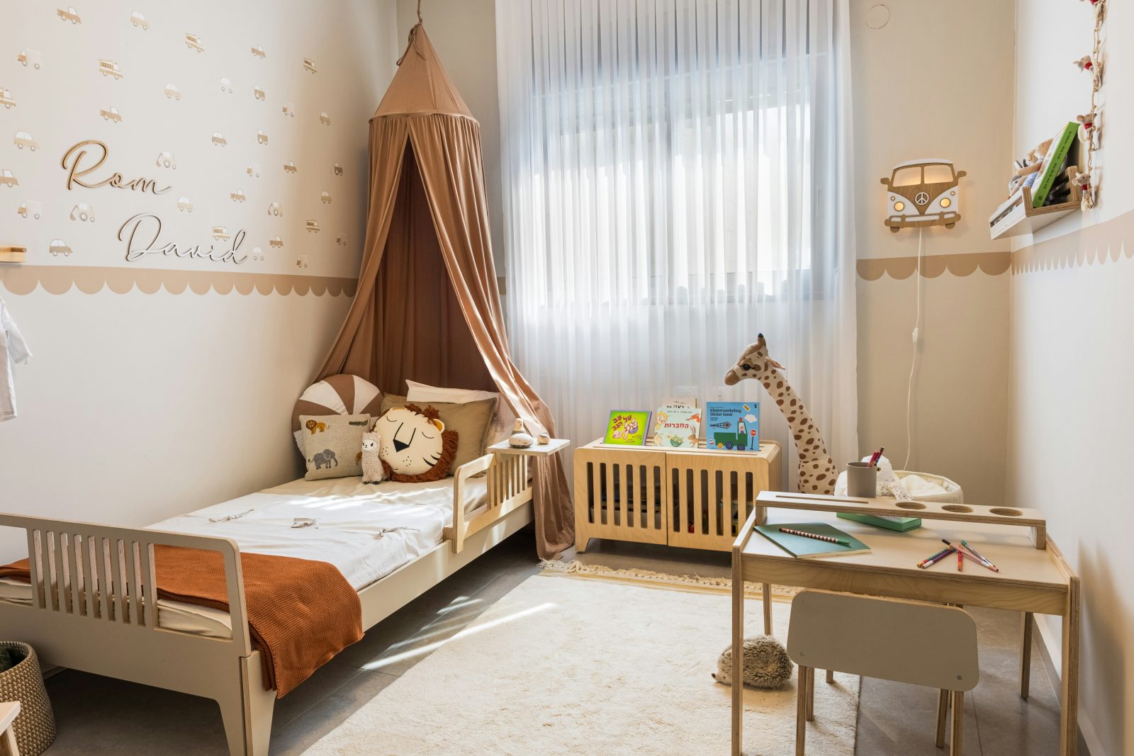 Meaningful Ways to Decorate Your Child’s Room on a Budget